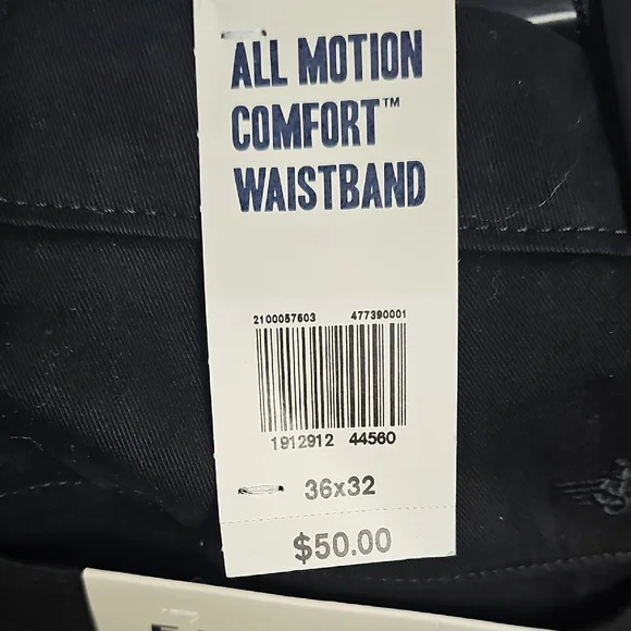 Men's Dockers Black Khaki Comfort‎ Waistband Relaxed Fit Pants With Pleats - Picture 5 of 7